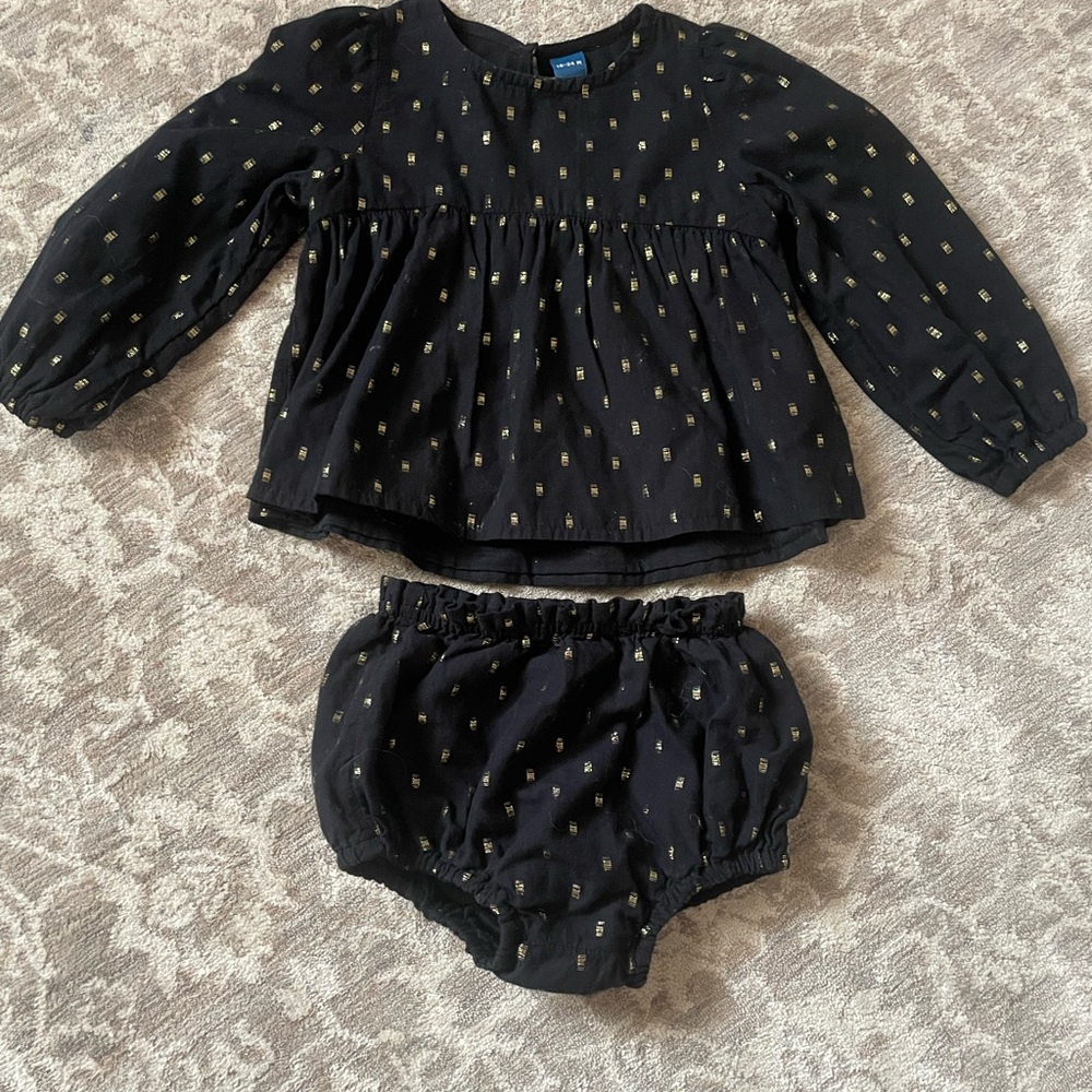 Old Navy Black and Gold Diaper Cover Set and Leopard Dress bundle